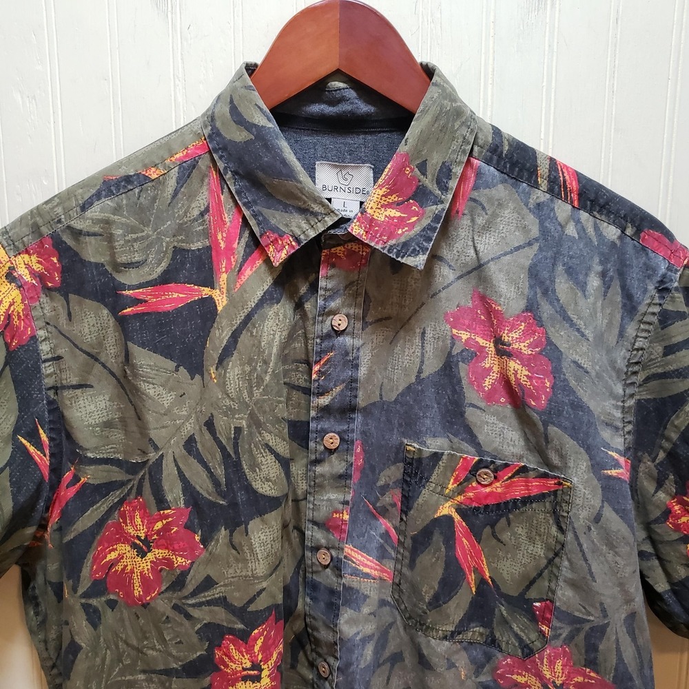 Burnside Shirt Mens Large Green Floral Hawaiian Short Sleeve Button-Up BE9253